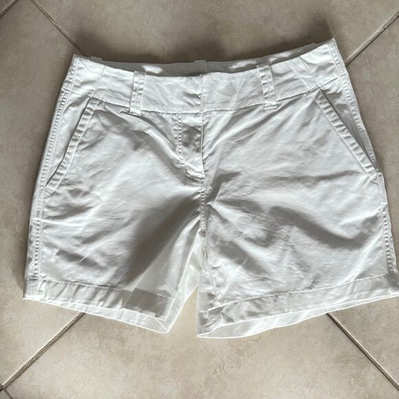 Vineyard Vines Shorts Size 2 - Picture 1 of 10